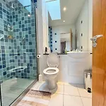 Sea Haven - My Tranquil Costal Retreat - Commanding Views * Йол