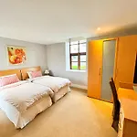 Sea Haven - My Tranquil Costal Retreat - Commanding Views Вилла