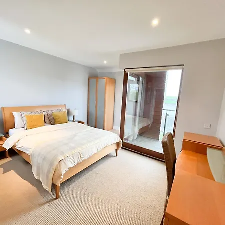 Sea Haven - My Tranquil Costal Retreat - Commanding Views Villa *