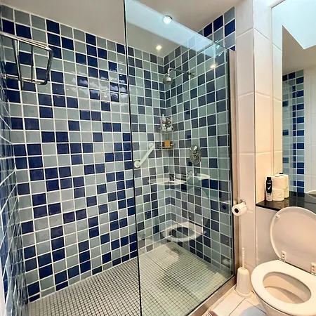 Sea Haven - My Tranquil Costal Retreat - Commanding Views 빌라 욜