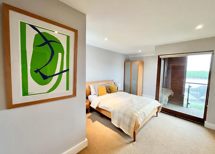 Sea Haven - My Tranquil Costal Retreat - Commanding Views Villa