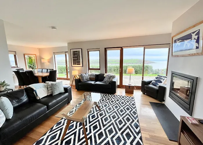 Sea Haven - My Tranquil Costal Retreat - Commanding Views * Youghal